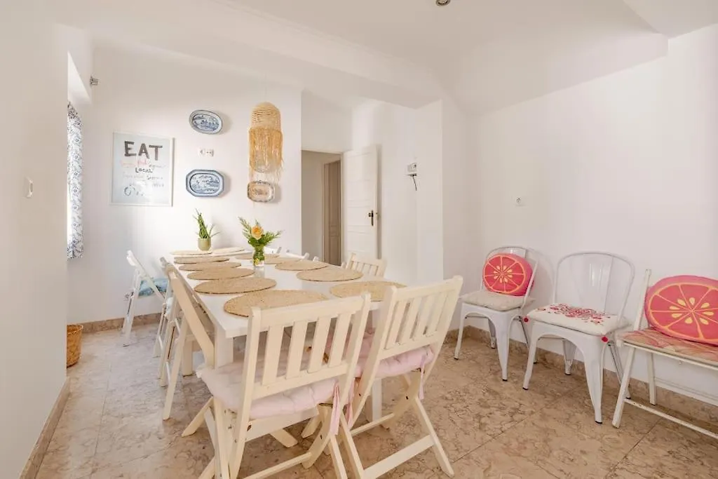 Lx Villa -10M To Downtown,14 Ppl,Heatable Pool And Lift Lisbon